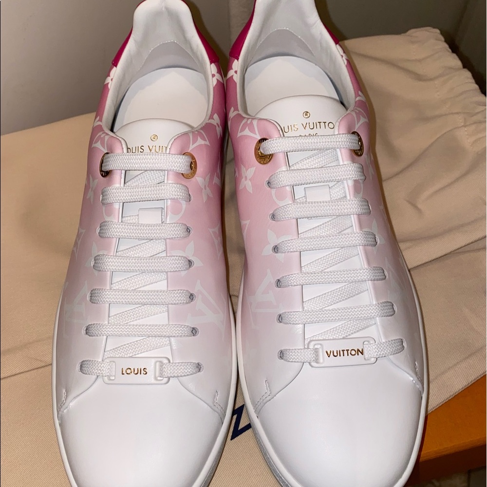 💕SOLD💕Louis Vuitton 2020 front row sneakers pink - Picture 3 of 8